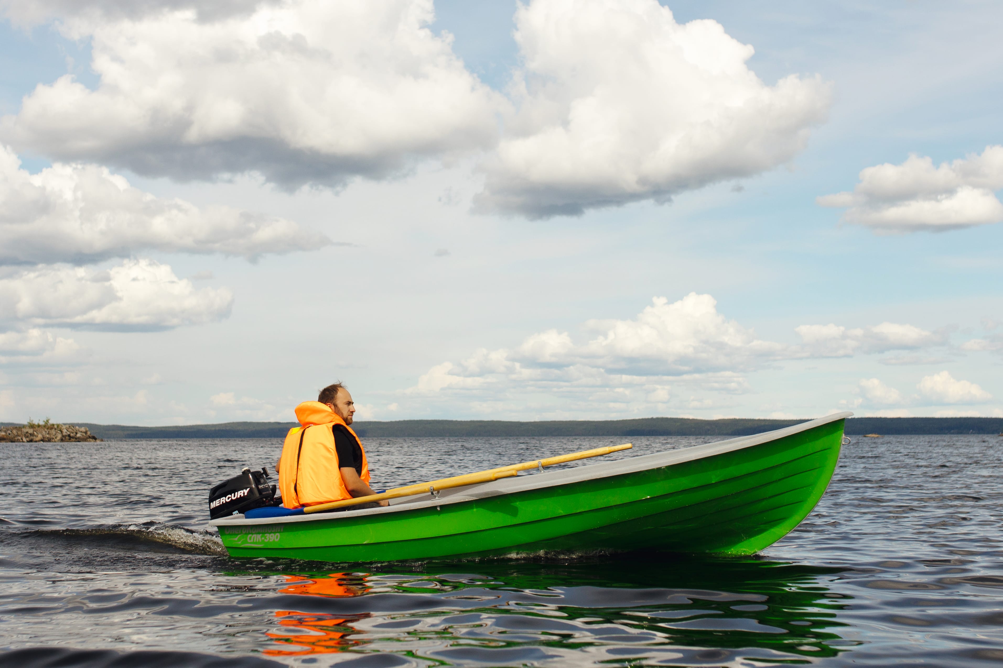 Лодка СЛК-390