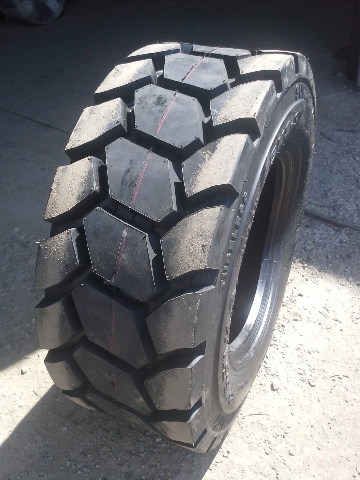 Шина 12-16.5 SUPERGUIDER SKS-3