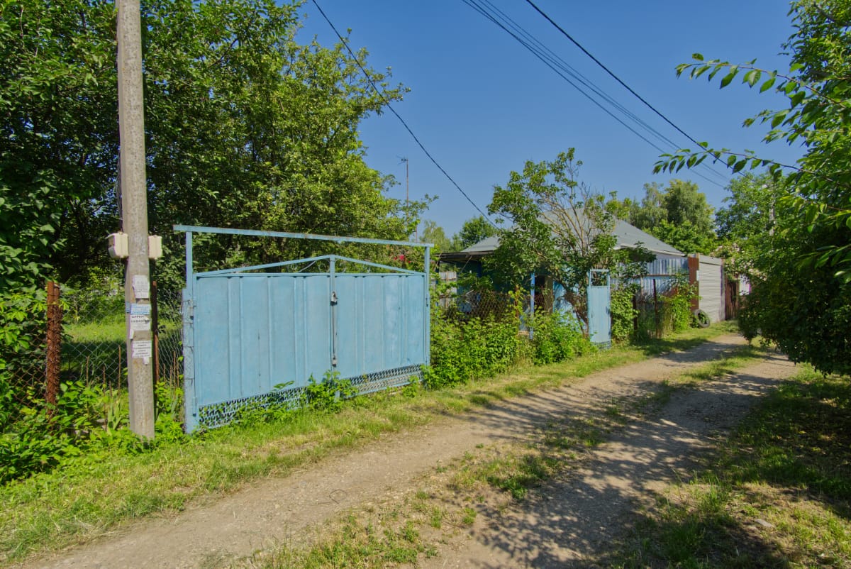 Большой земельный участок по привлекательной цене