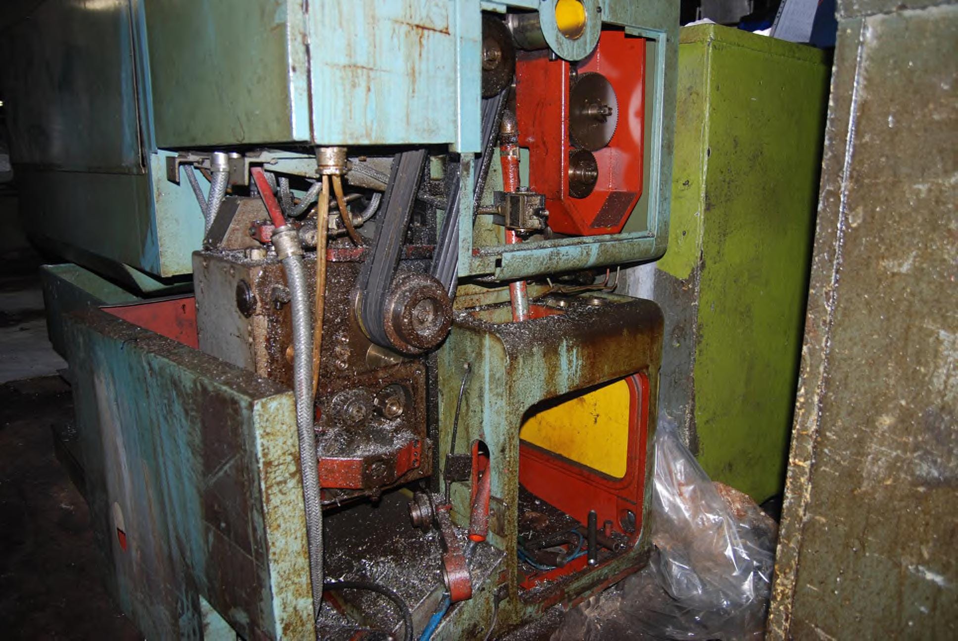 Станок токарно-винторезный SUI32-1000 1978 г.в. — фото 5