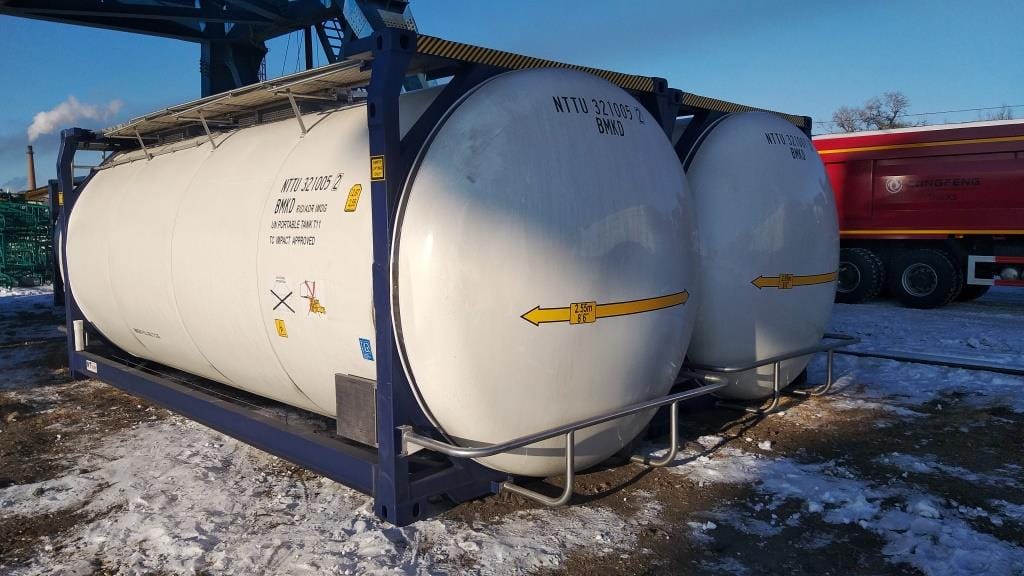 Танк-контейнер модель Т11 SWAP объём 31м3 для наливных грузов, с утеплителем и пароподогревом — фото 2