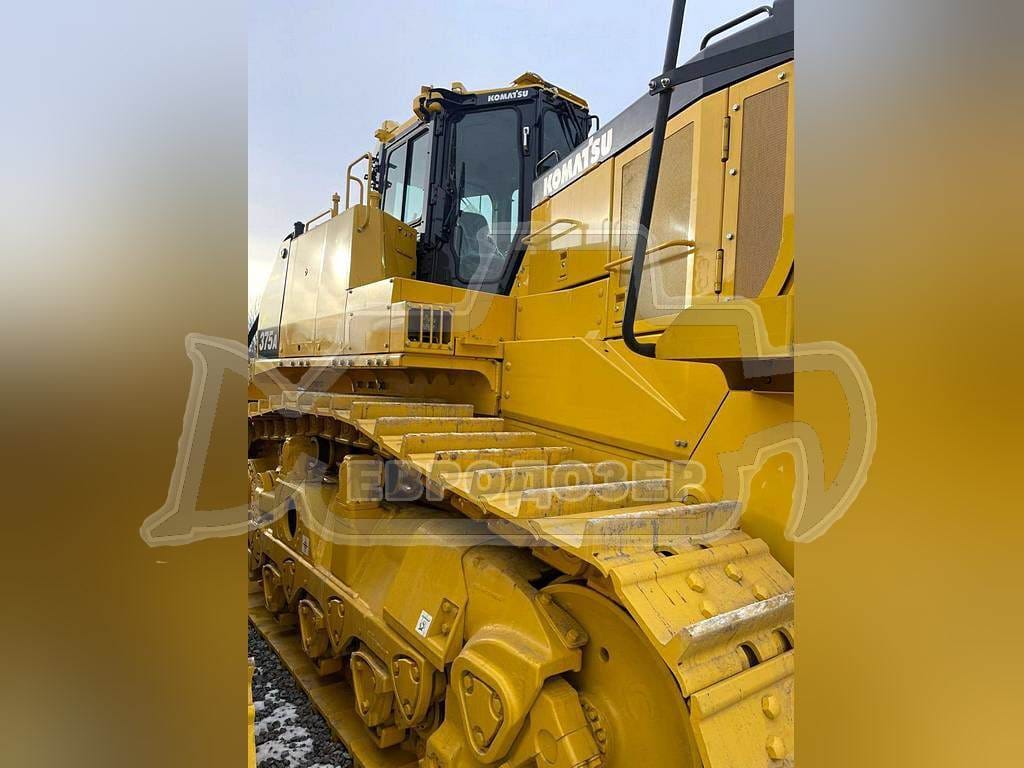 Бульдозер Komatsu D375A8 Hoвый, из Европы — фото 2