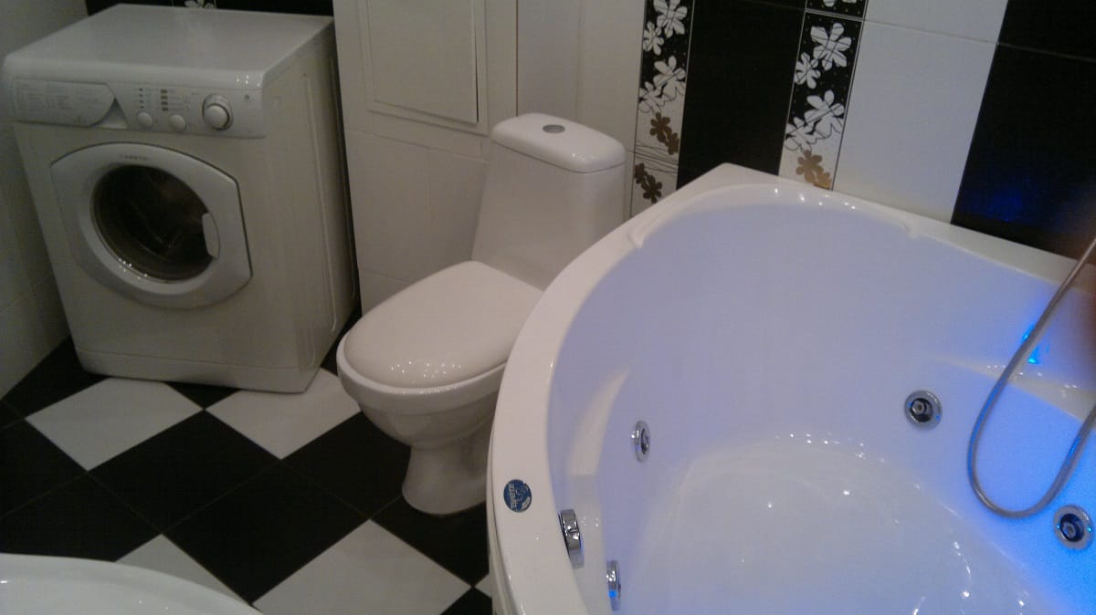 Сдам на часы,              ночь,              сутки Солнечная 6 — фото 4