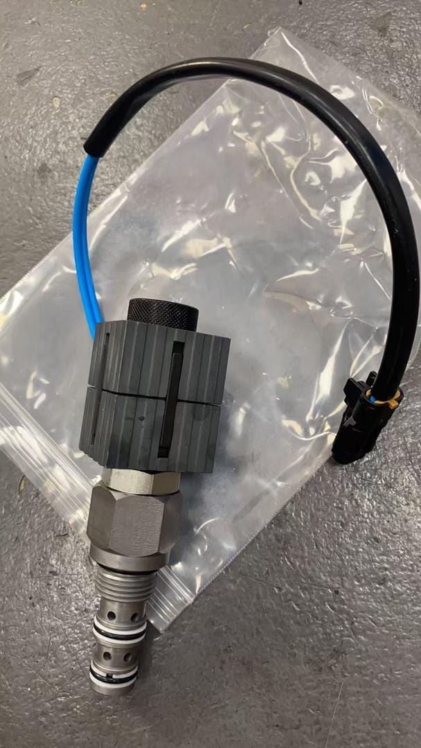 Электромагнит клапана Sunward (SWL2810/SWL3210)