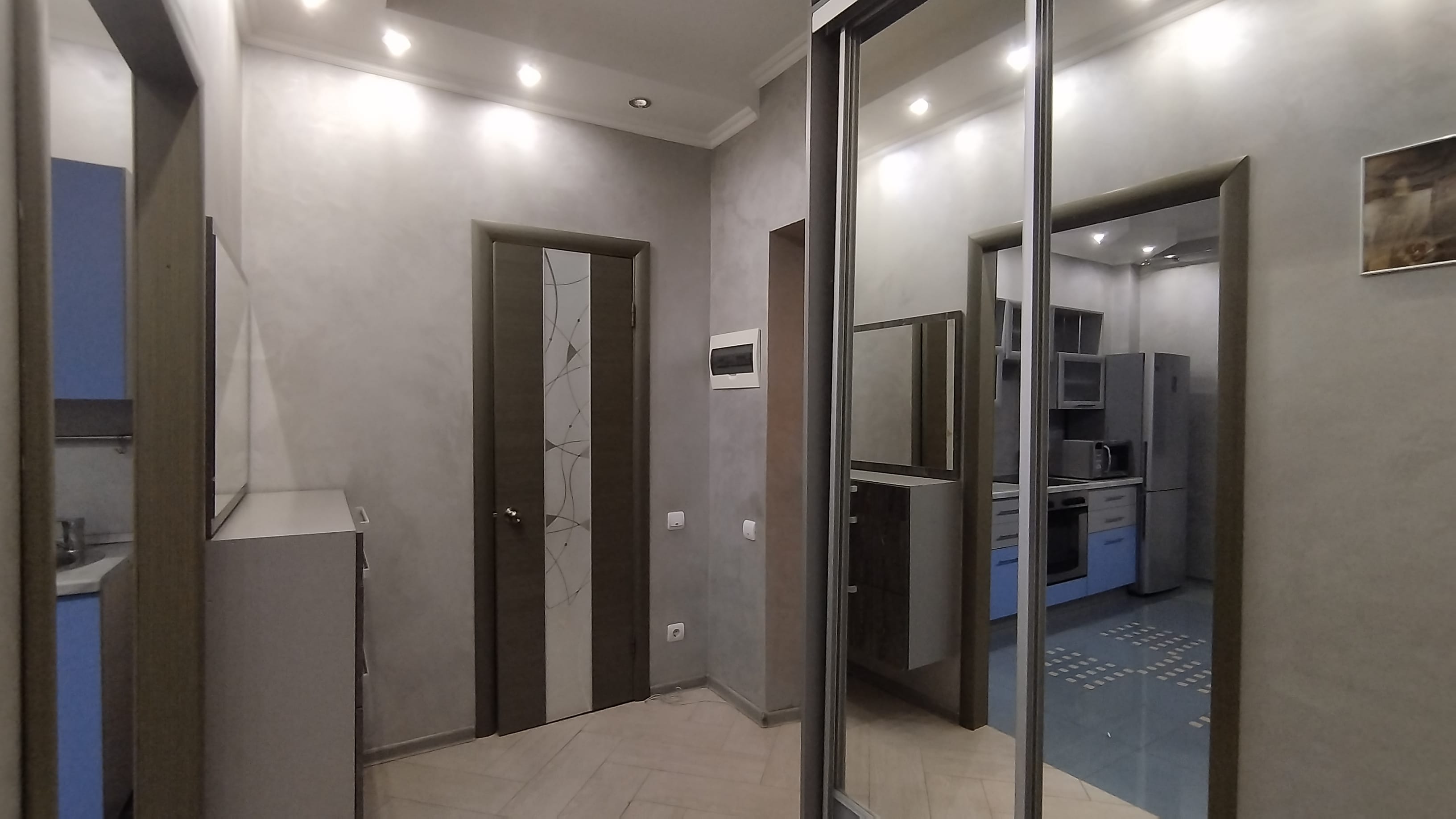 Сдам на часы,              ночь,              сутки Солнечная 6 — фото 8