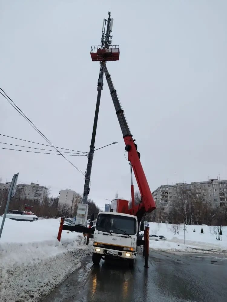 автовышка Hyundai АГП-18,22, 28, 32, 35,45м. — фото 28