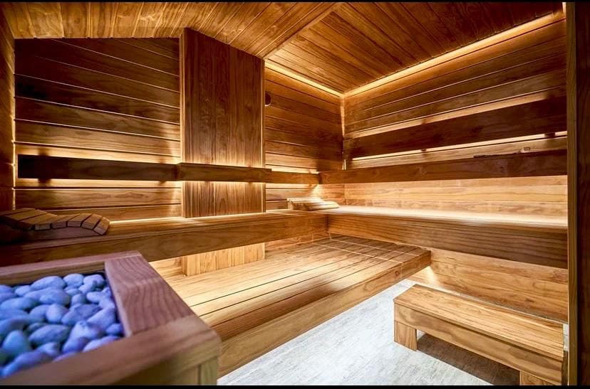 Апартаменты с теплым бассейном в центре Сириуса — фото 8