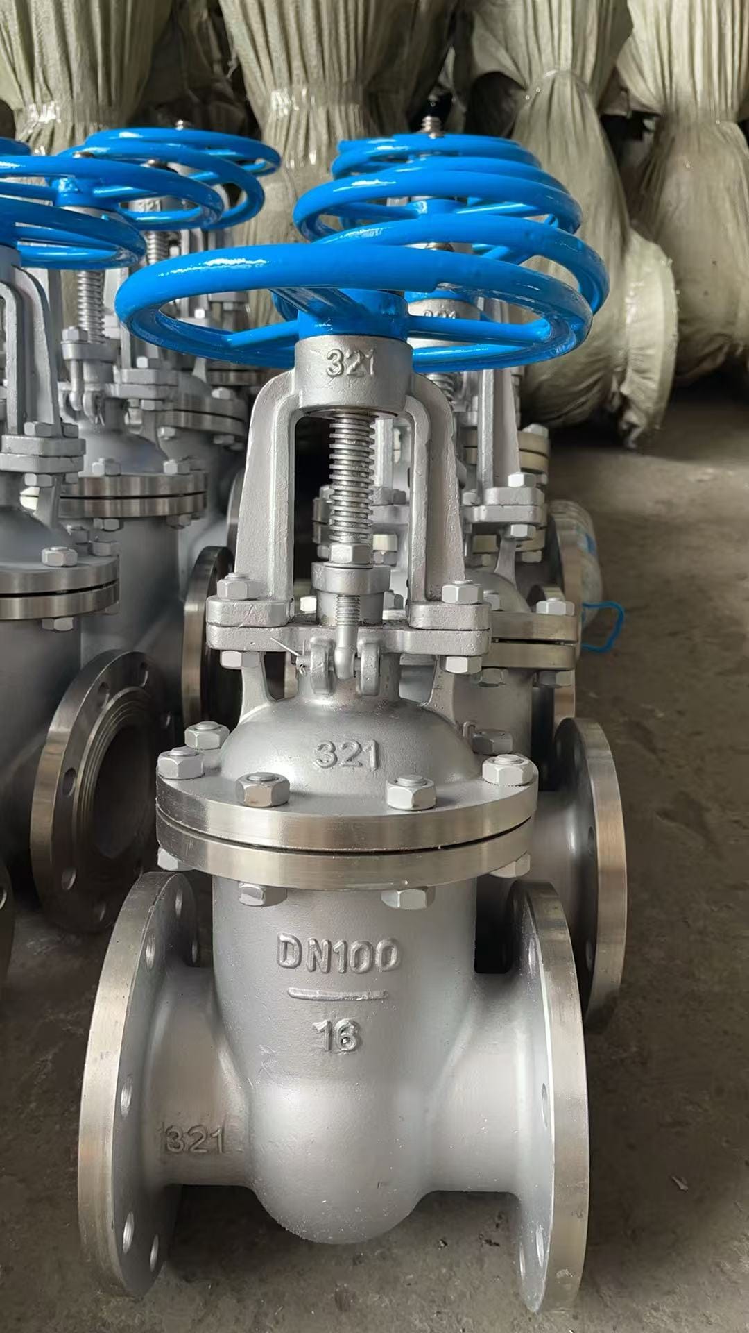 Задвижка клиновая 30нж41нж из нержавеющей стали 321 — фото 2