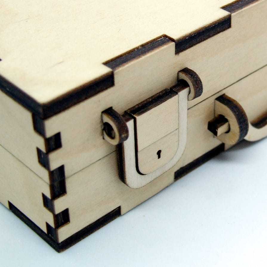 Подарочный чемоданчик для сувениров, фляжки, сладостей и т.п. — фото 4