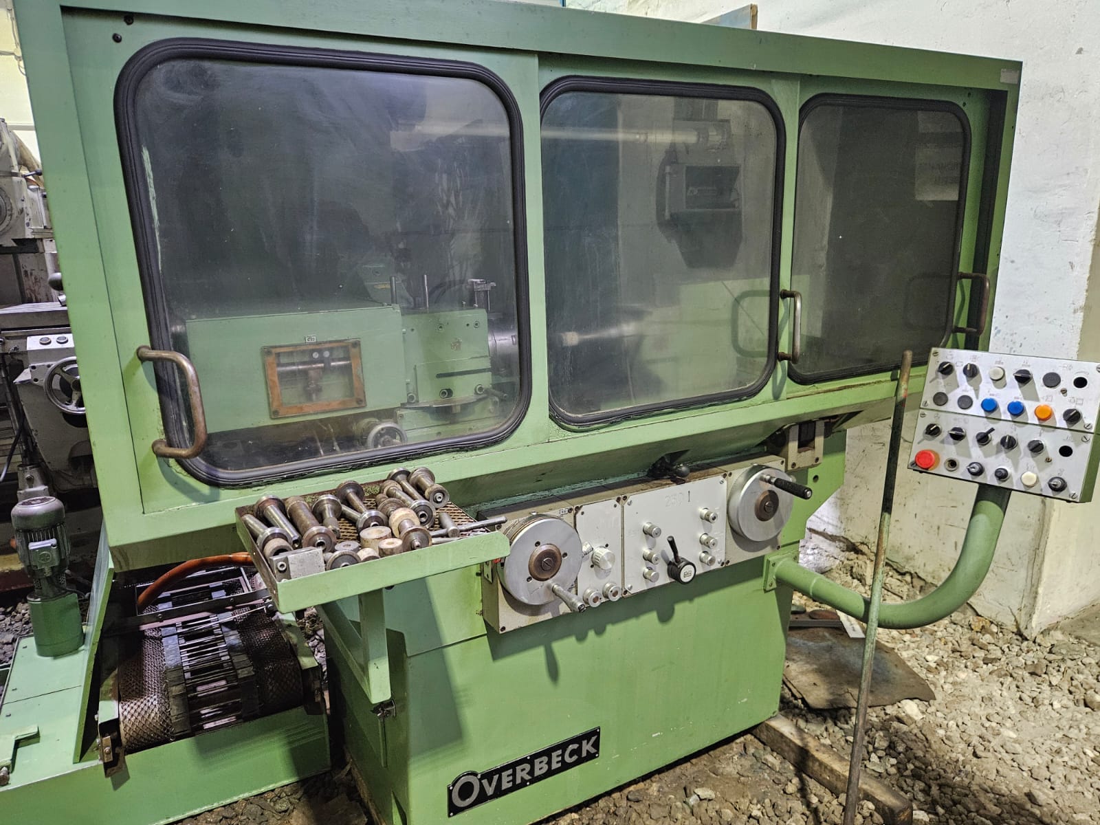 Продается Внутришлифовальный Overback 250-I-HA