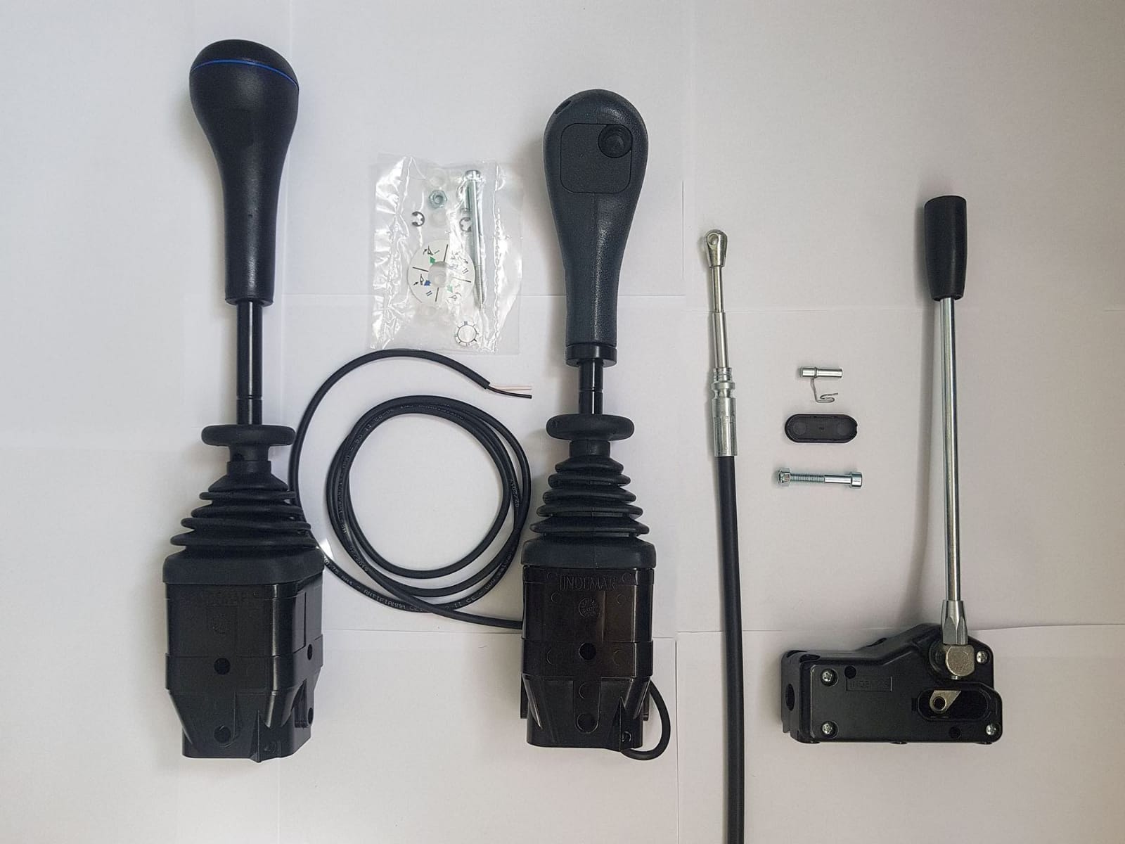 Трос управления гидрораспределителем (резьба-вилка) INDEMAR (IT-3056, IT-731133) — фото 5