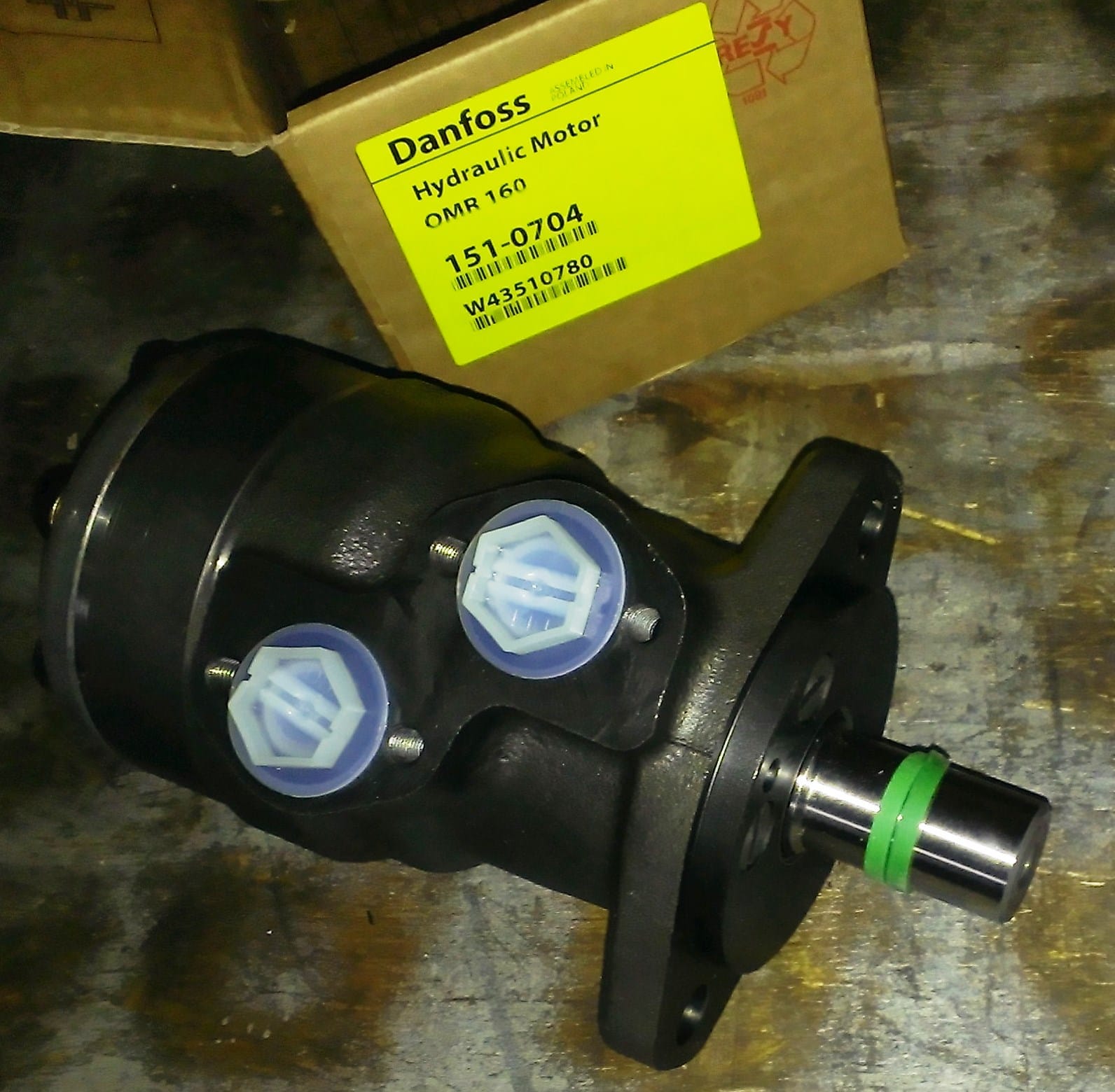 Гидромотор OMR 160 151-0704 шпонка 1 дюйм Danfoss НАЛИЧИЕ! ! — фото 2