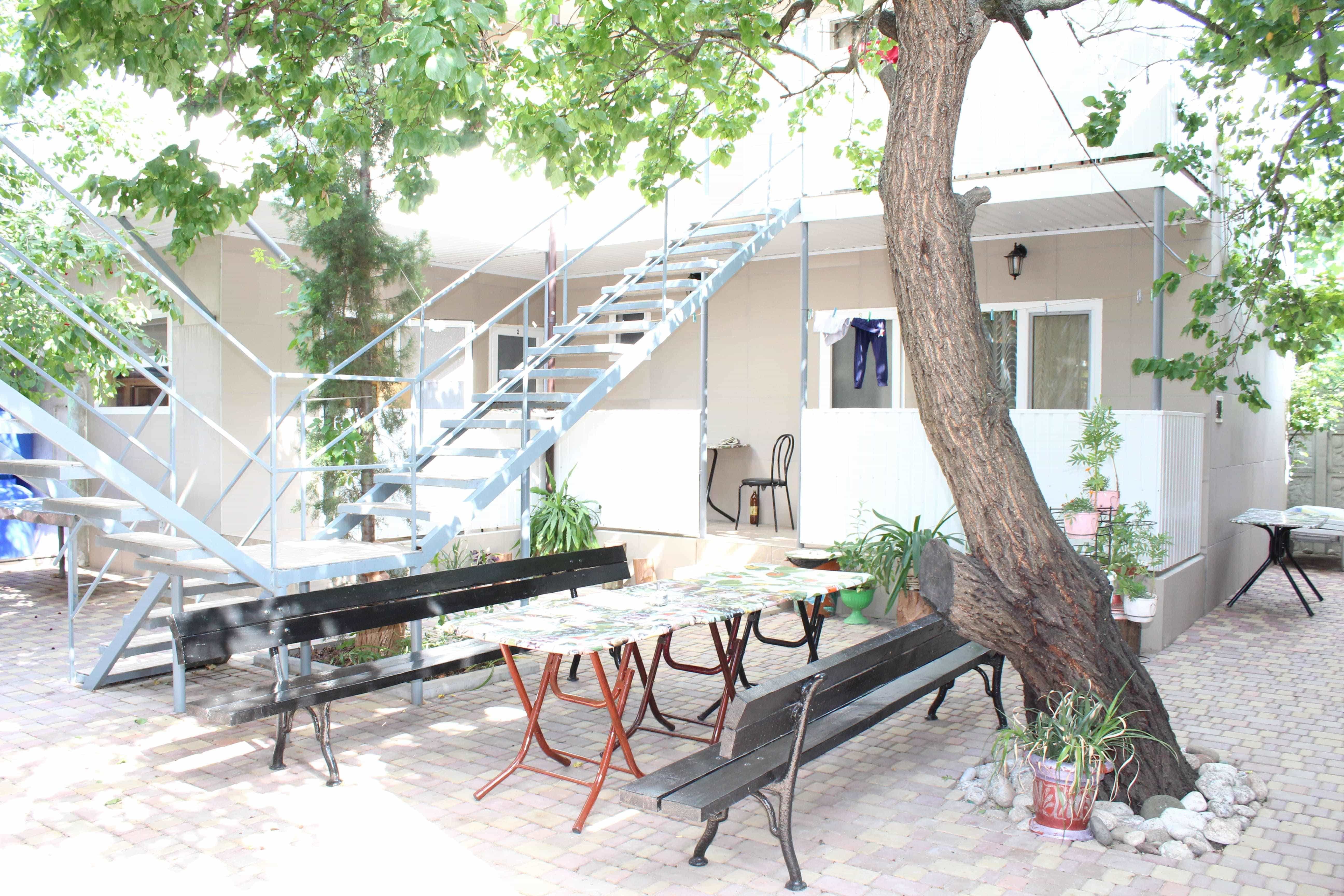 "Уютный домик у Нины" на Шершнева Коктебель на 2026 год