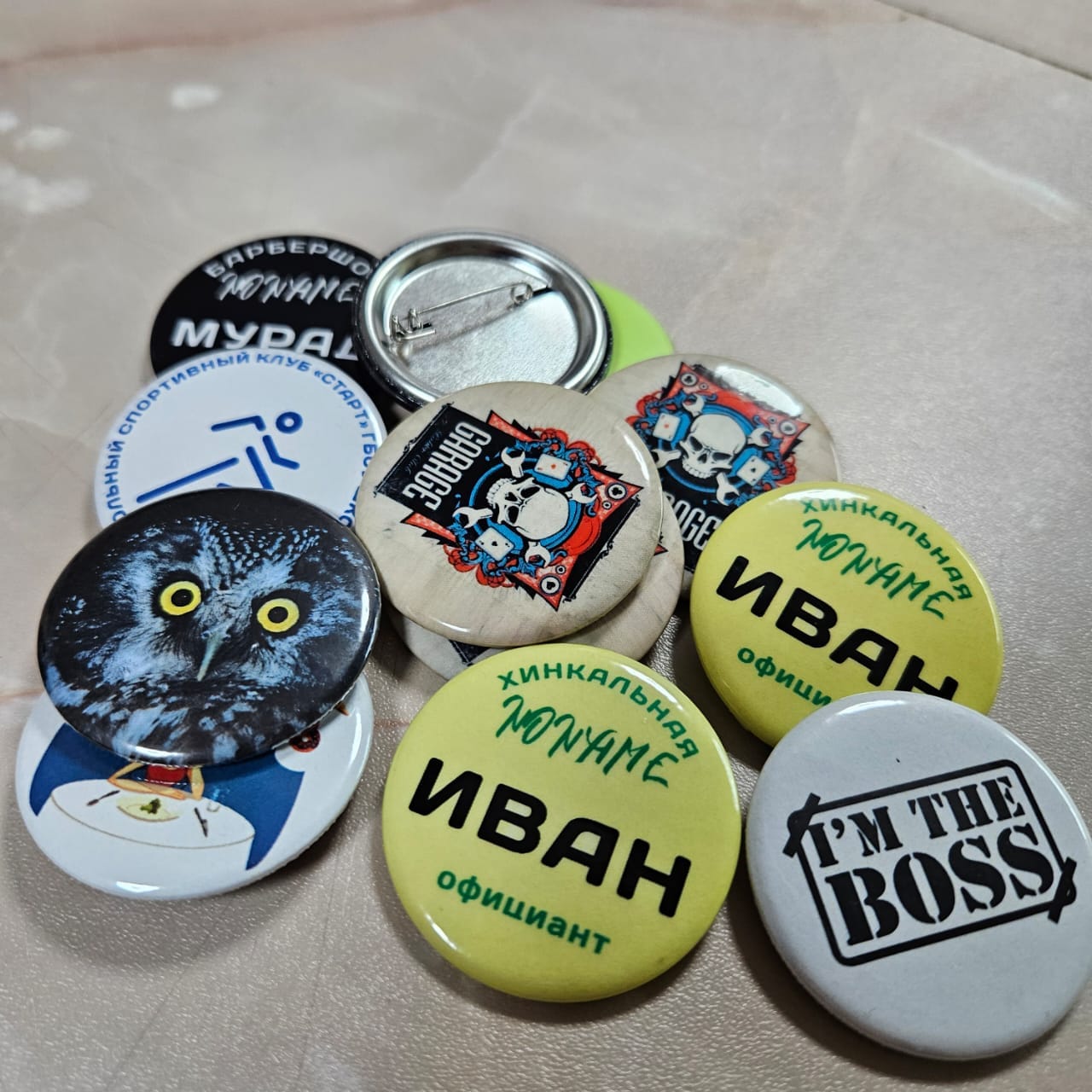 Типография ЮВАО +7(495)5054743 СВАО +7(495)7403558 Печать на одежде. Широкоформатная и УФ печать. Рекламные конструкции: Стенды. Вывески. Указатели. Баннеры. Наклейки. Таблички. Щтендеры — фото 37