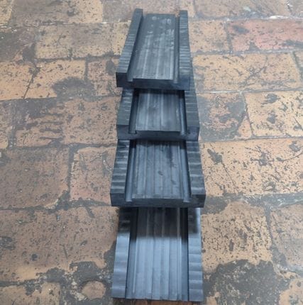 Буксовый наличник для тепловоза ТГК-2