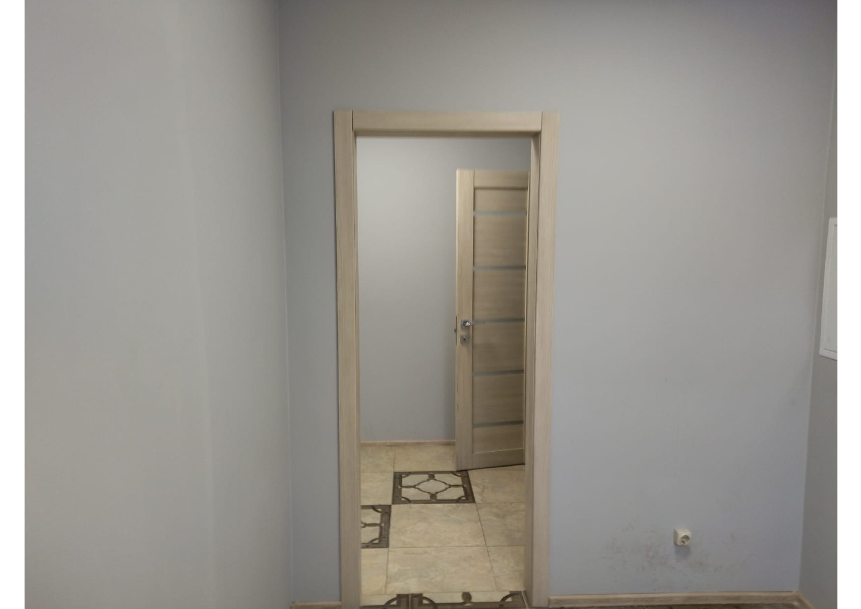 Аренда нежилого помещения 70м² ПСН 1-й этаж.    Отдельный вход.      автоматические рольставни,      пожарная сигнализация. — фото 13