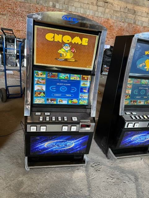Игрософт (Igrosoft) игровой автомат с сенсорным экраном — фото 2