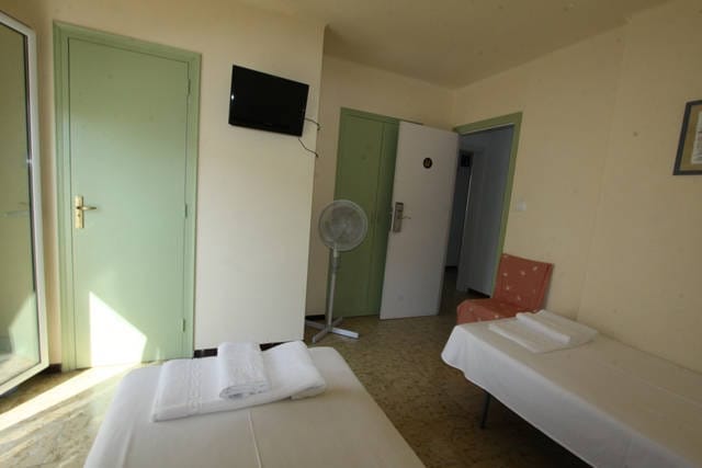 НЕБОЛЬШАЯ ГОСТИНИЦА В ИСПАНИИ — фото 10