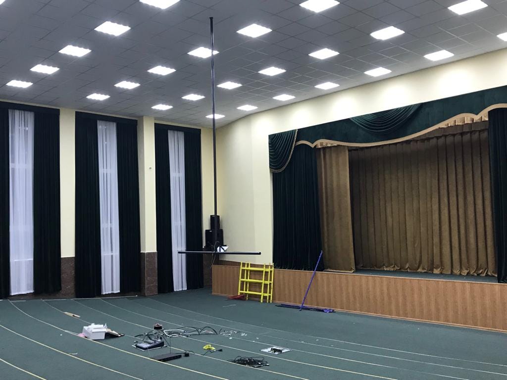 Занавес театральный