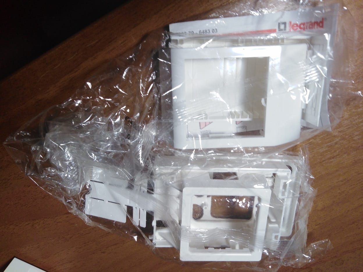 Рамки фирмы Legrand