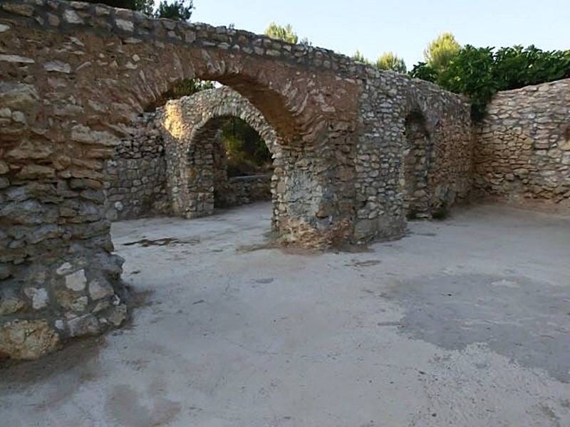 ПОМЕСТЬЕ С ВИНОГРАДНИКАМИ В ИСПАНИИ — фото 39