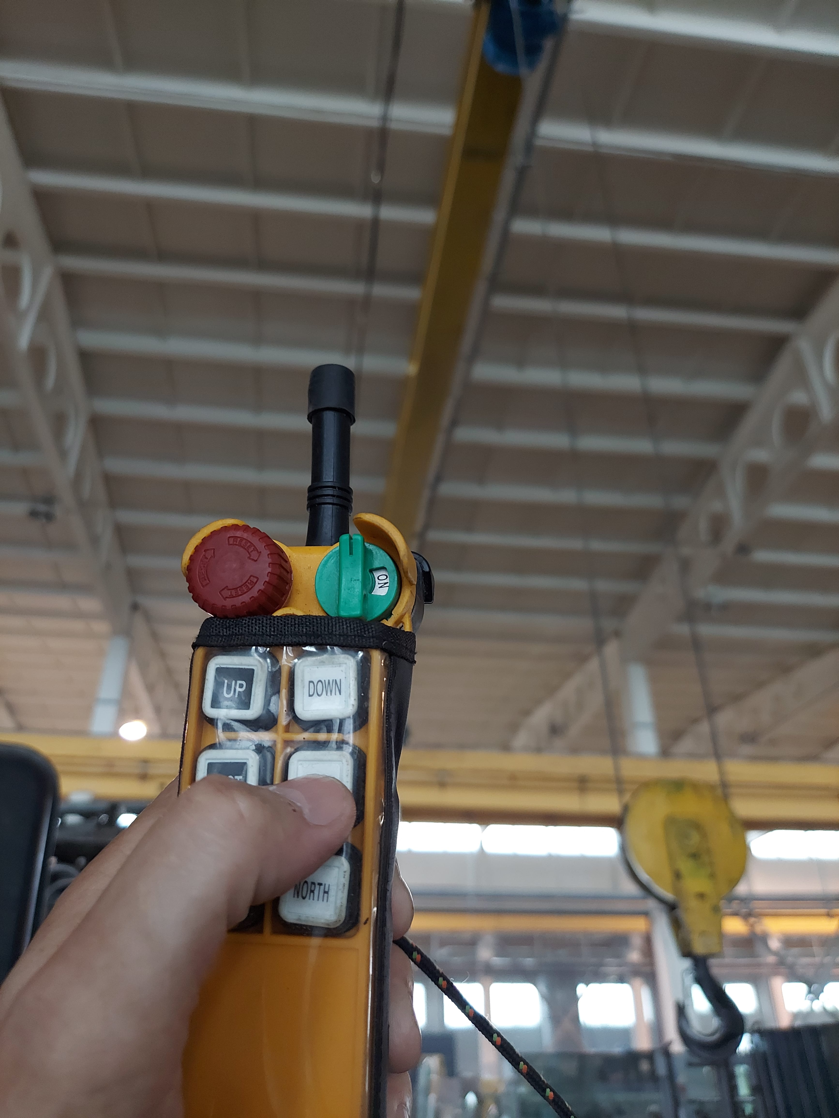 Перевод кранов на дистанционное управление (управление с пола) — фото 3