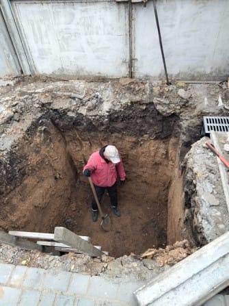 Землянные работы в ручную и спецтехникой Копка ям траншей котлованов, уборка, демонтаж, разнорабочие , спил  Одеса — фото 4