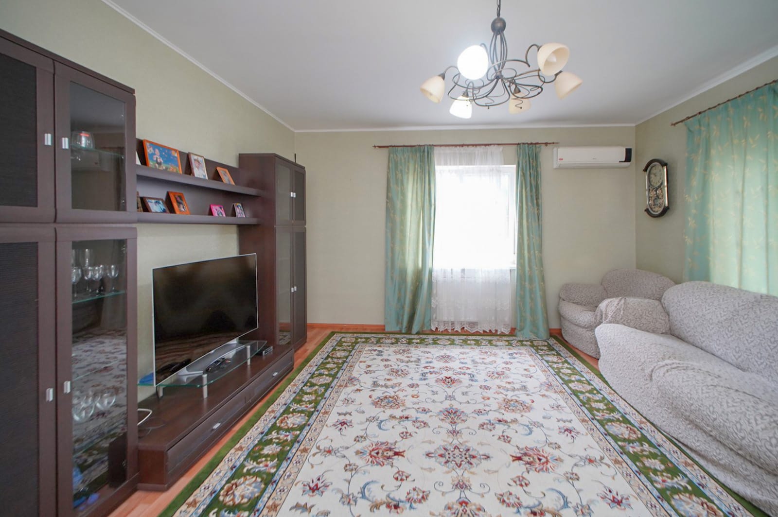 Большой дом с банным комплексом — фото 5