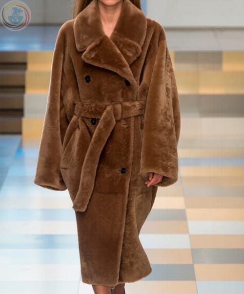 Химчистка длинной шубы из мутона, цигейки, каракуля