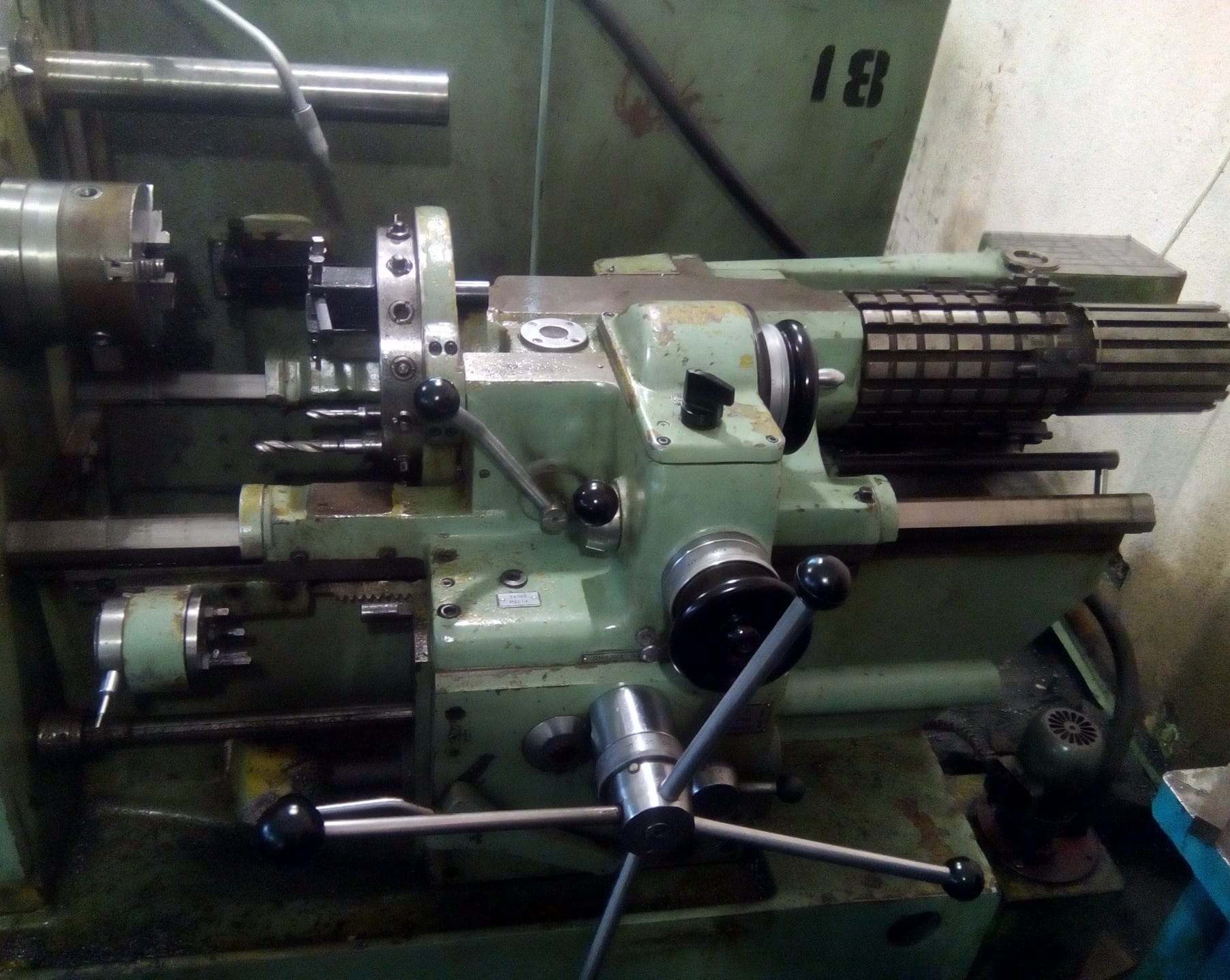 Оснастка, универсальный инструмент .