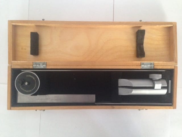 Угломер оптический универсальный 0-360гр с ценой деления 5 минут