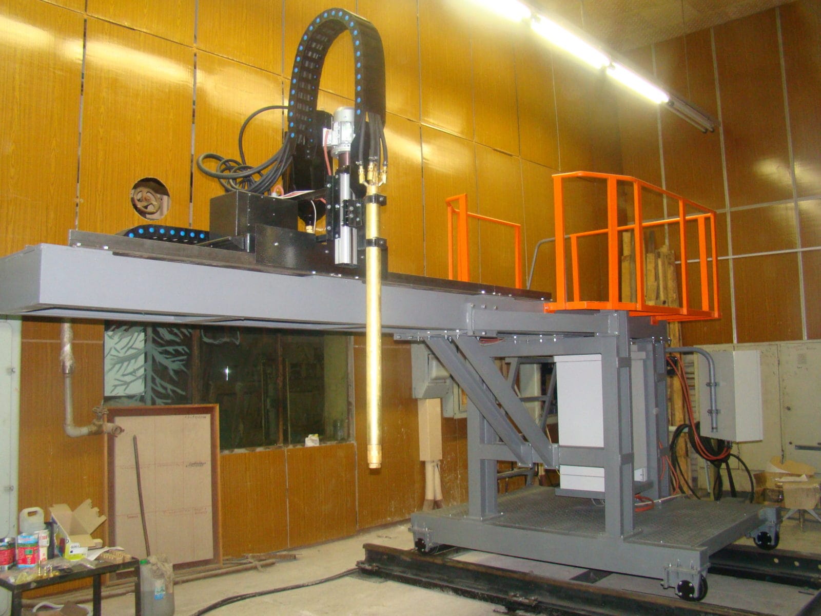 Машина металлургическая резки металла Лавина-2 з-да Плазмамаш