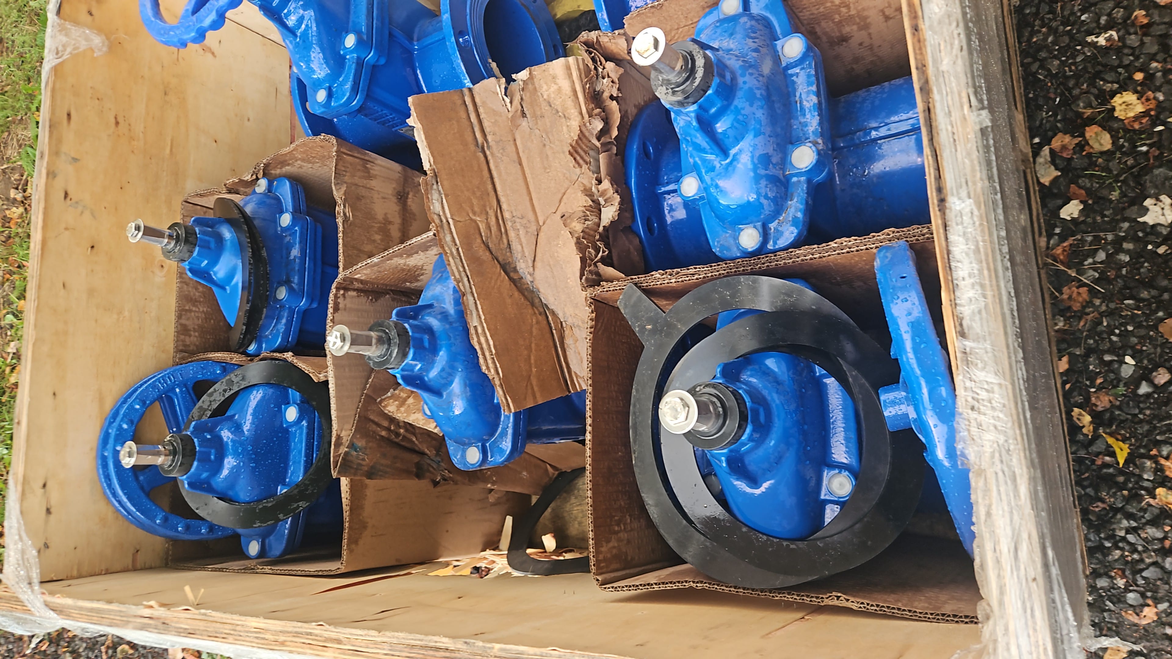 Куплю Задвижки Гидранты вшчг VAG , Hawle , AVK , ADL ,ABRA , VGA , AEON,TALIS-Erhard HAWLE