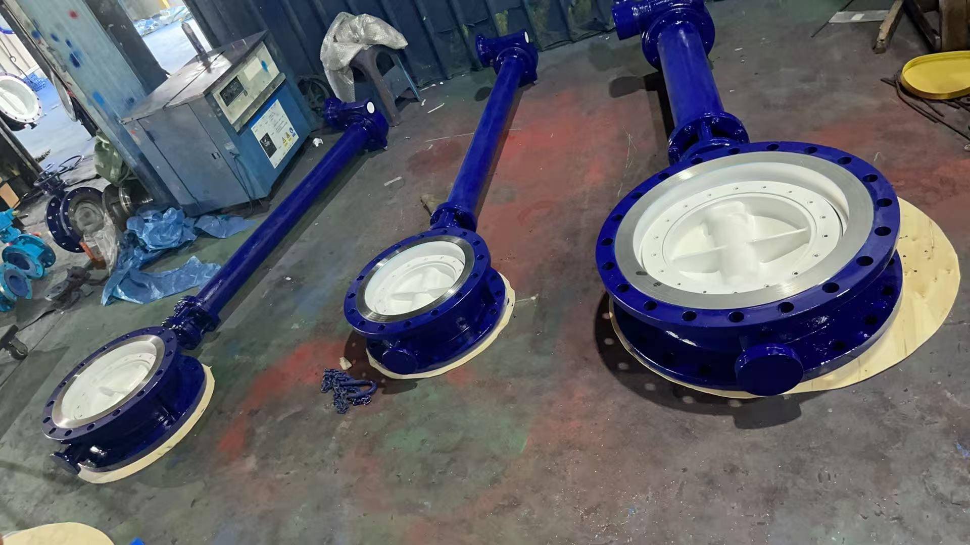 Затвор дисковый поворотный трехэксцентриковый фланцевый стальной с удлиненным штоком