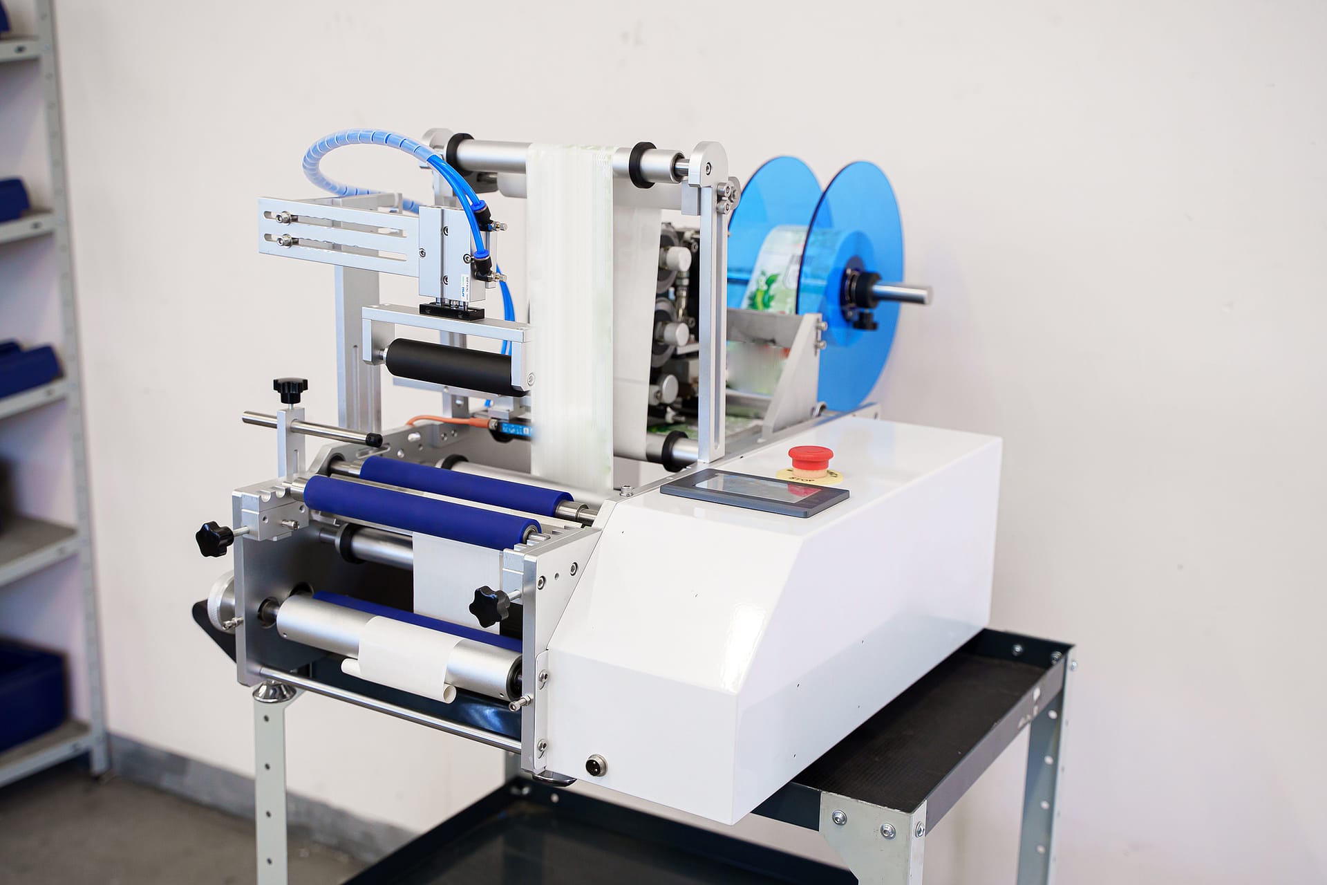 Полуавтоматический настольный этикетировщик ЭН00.05 — фото 3