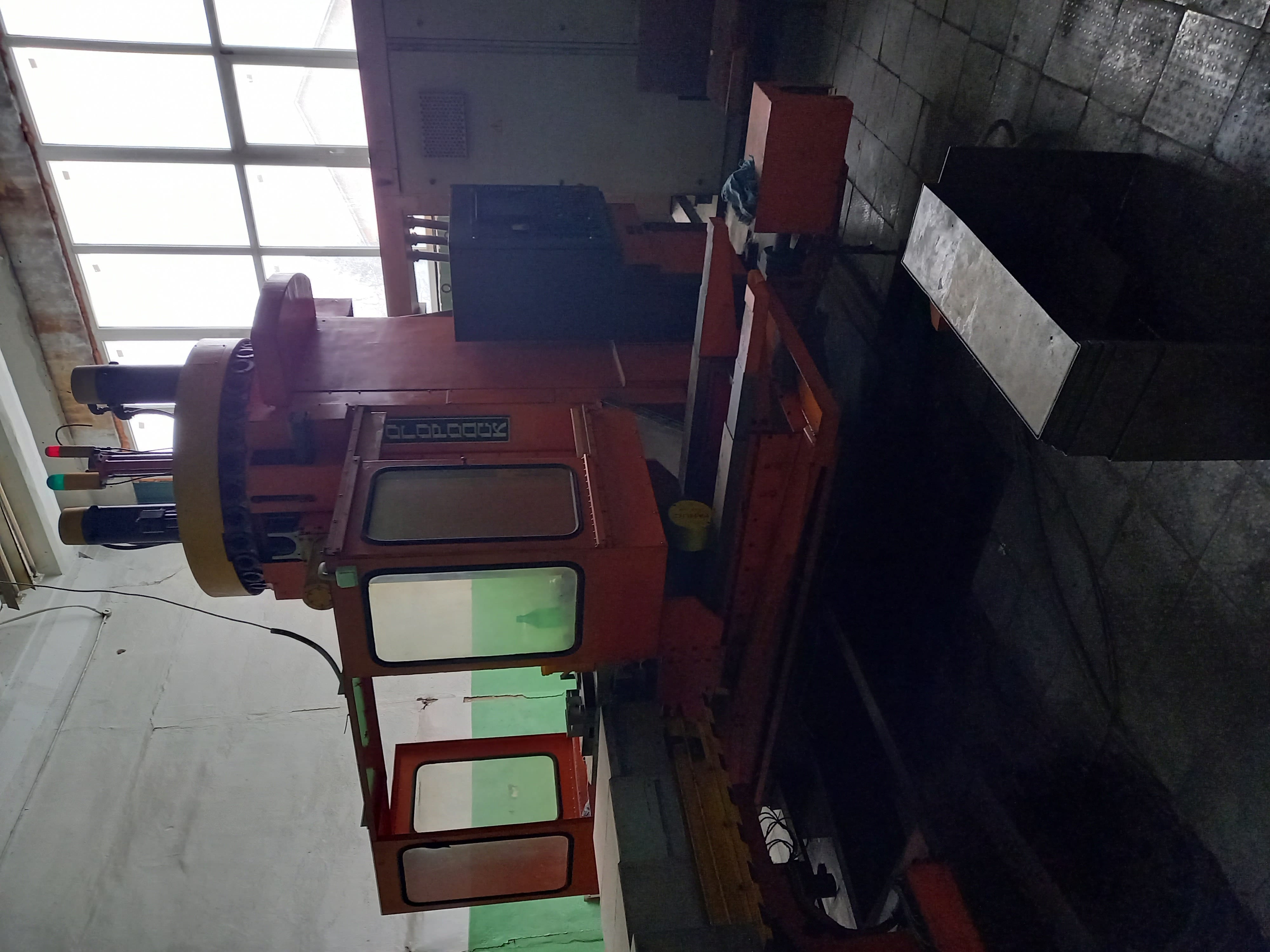 Станки фрезерные с ЧПУ