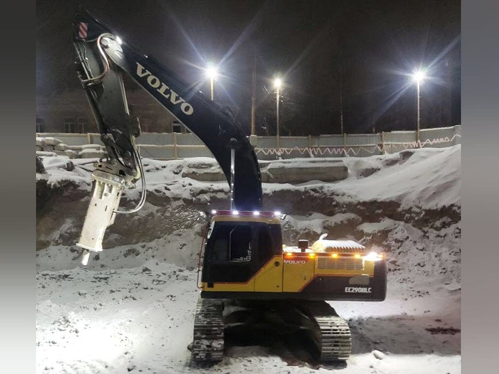Гусеничный экскаватор Volvo 290, 2012 г, макс опции, х3 шт. — фото 5