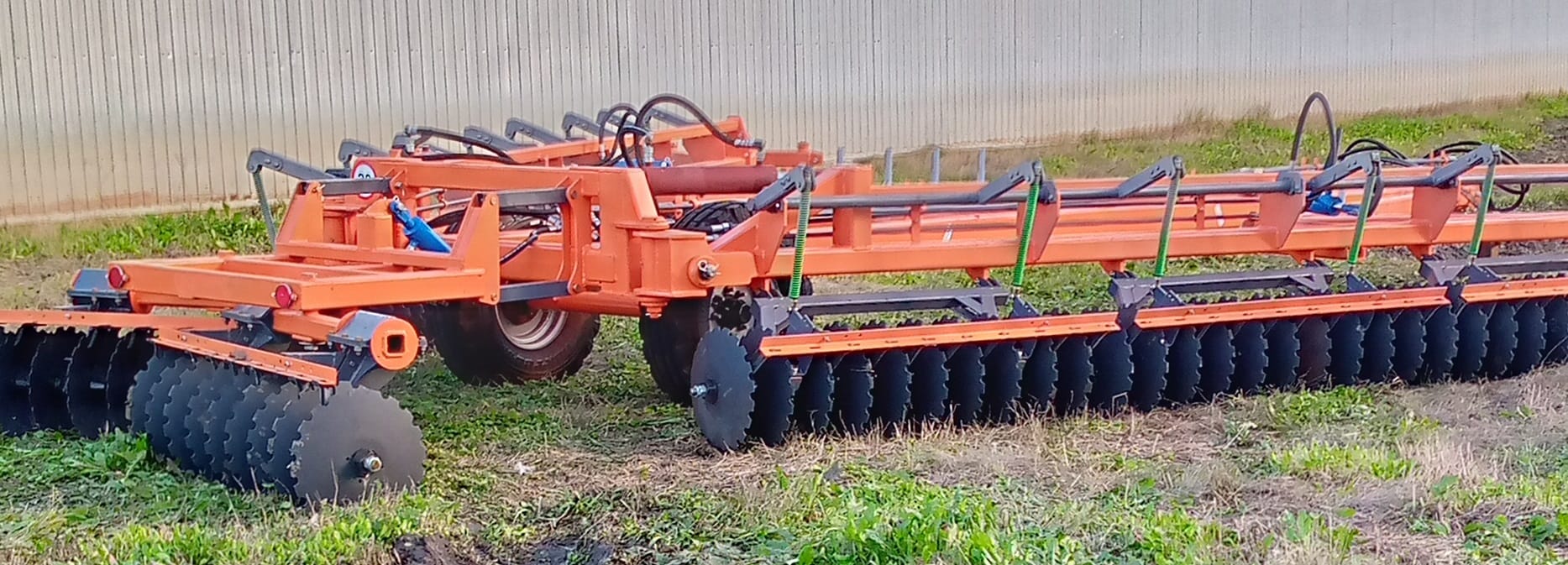 Лущильник дисковый гидрофицированный : ЛДГ-15 ЛДГ-20 — фото 3