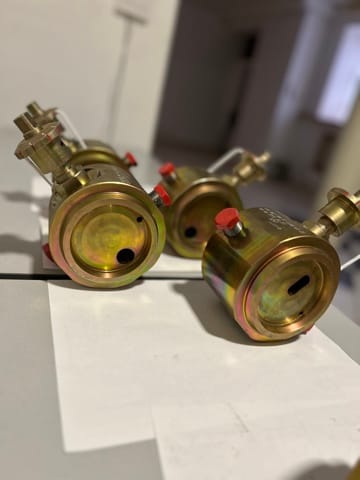 Штуцер дискретный регулируемый ШДР-9М-2-18