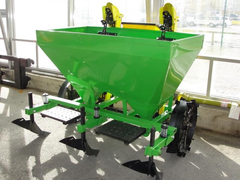 Картофелесажалка навесная 2х-рядная СКН-300 D-POL Беларусь