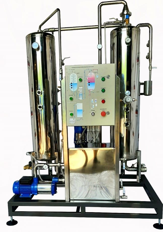Автоматическое оборудование для линии выдува и розлива газированной, негазированной воды в ПЭТ тару объемом 0,25-2,0 л — фото 4
