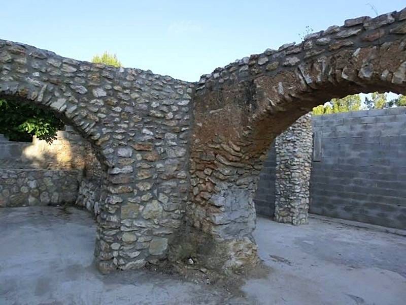 ПОМЕСТЬЕ С ВИНОГРАДНИКАМИ В ИСПАНИИ — фото 42