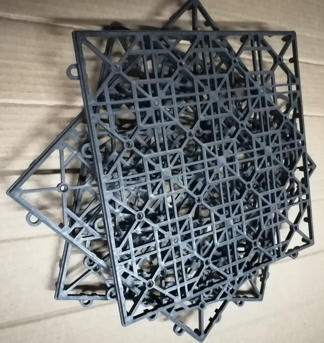 Основа решетка для крепления садового паркета — фото 3