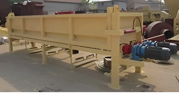 Бункерный окорочный станок БОС для групповой окорки