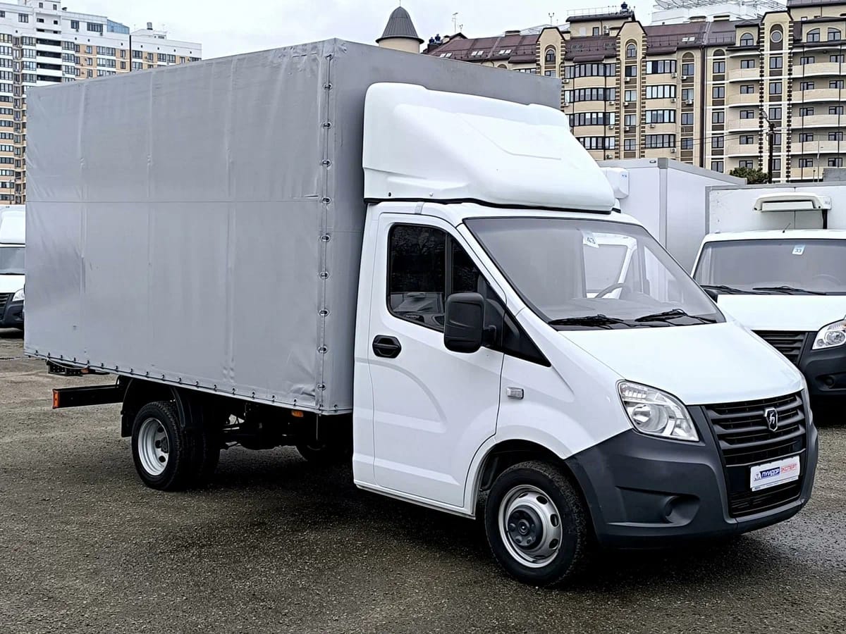 Вывоз старой мебели из квартиры в Казани