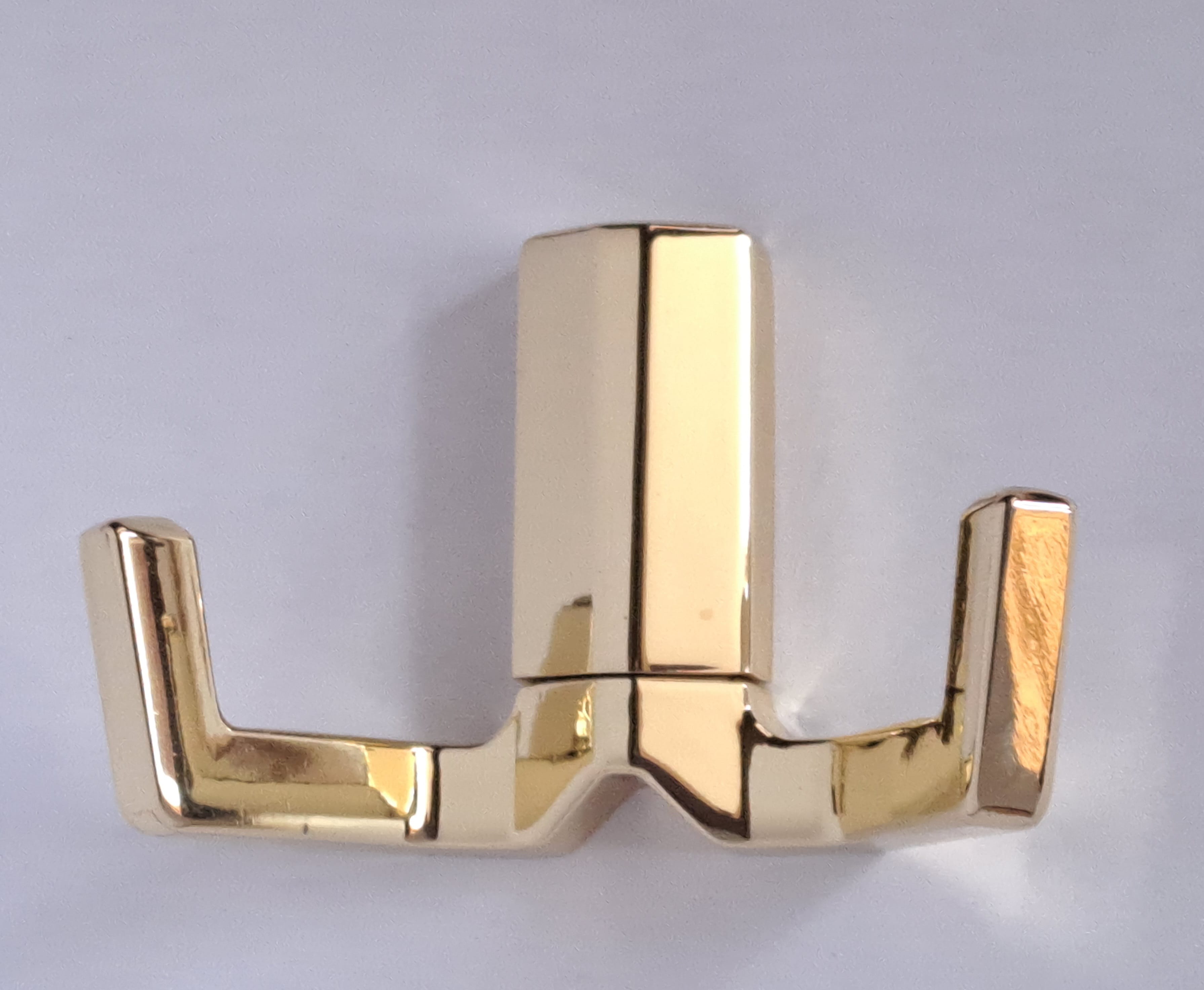 Крючок 2-ой стальной "STLS" ( золото, хром, чёрный).