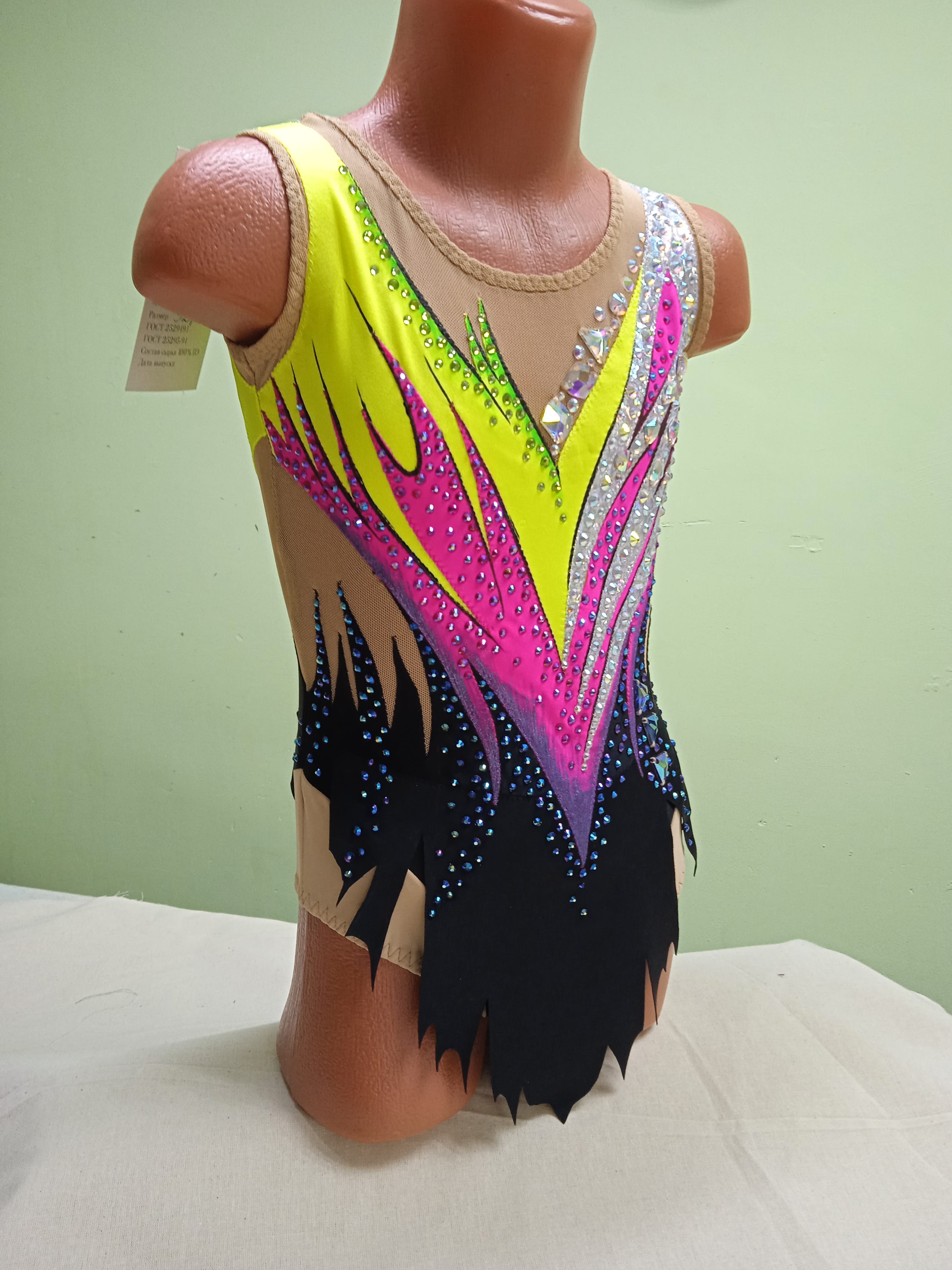 Купальник для художественной гимнастики 10-93