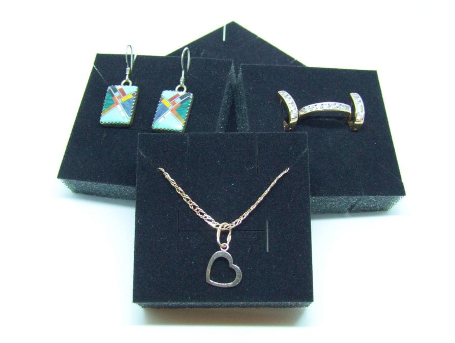 Изготовление ложементов для ювелирных изделий, значков, медалей, сувенирной продукции — фото 6