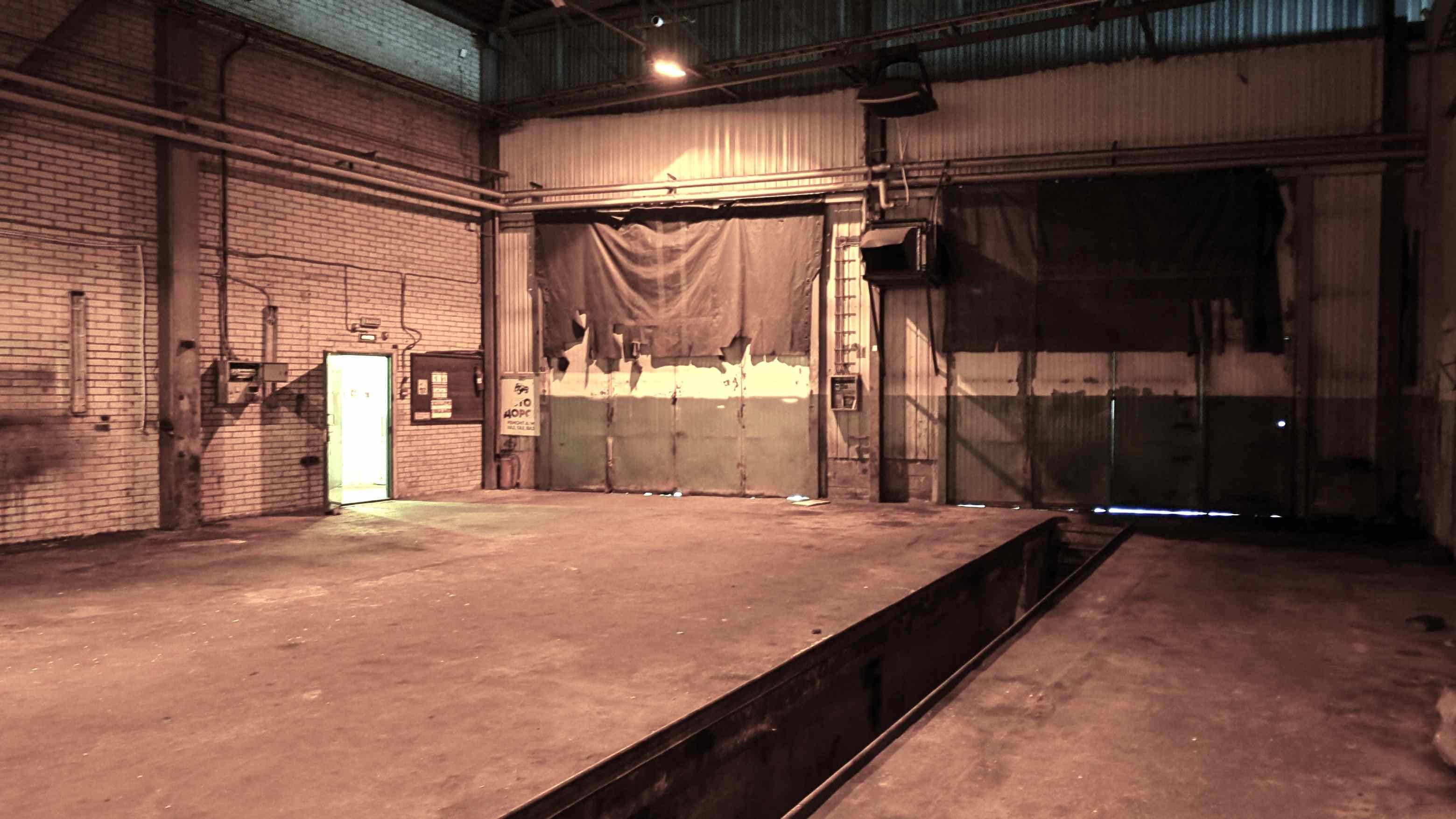 Автосервис, склад, производство, свободный доступ, огромные ворота, яма. — фото 9