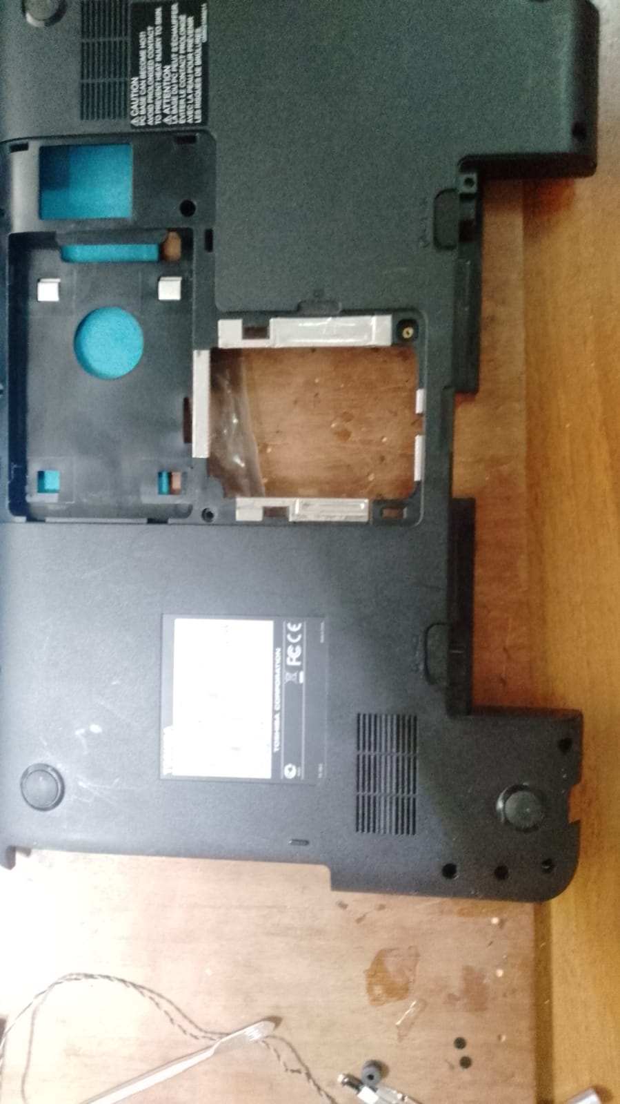 Запчасти для ноутбука Toshiba Satellite L850-DLK — фото 3